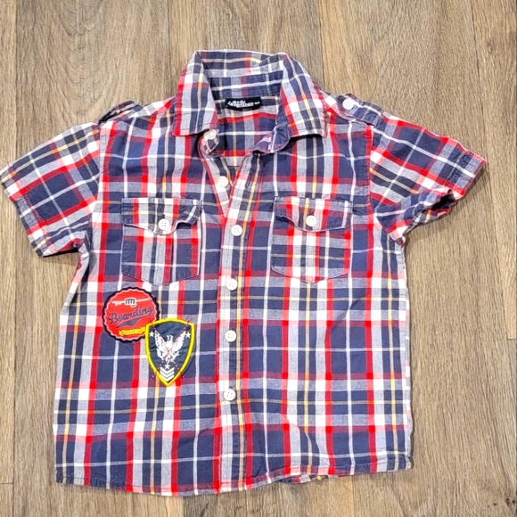 Boy's Airwalk short-sleeved button down - Picture 1 of 7